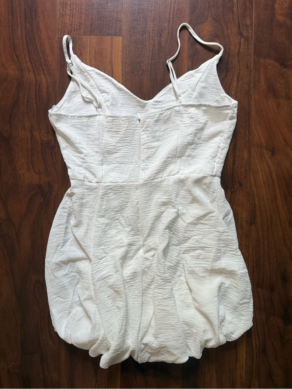 🆕 Better Be White Bubble Mini Dress / Small / Never Worn! - Picture 3 of 4